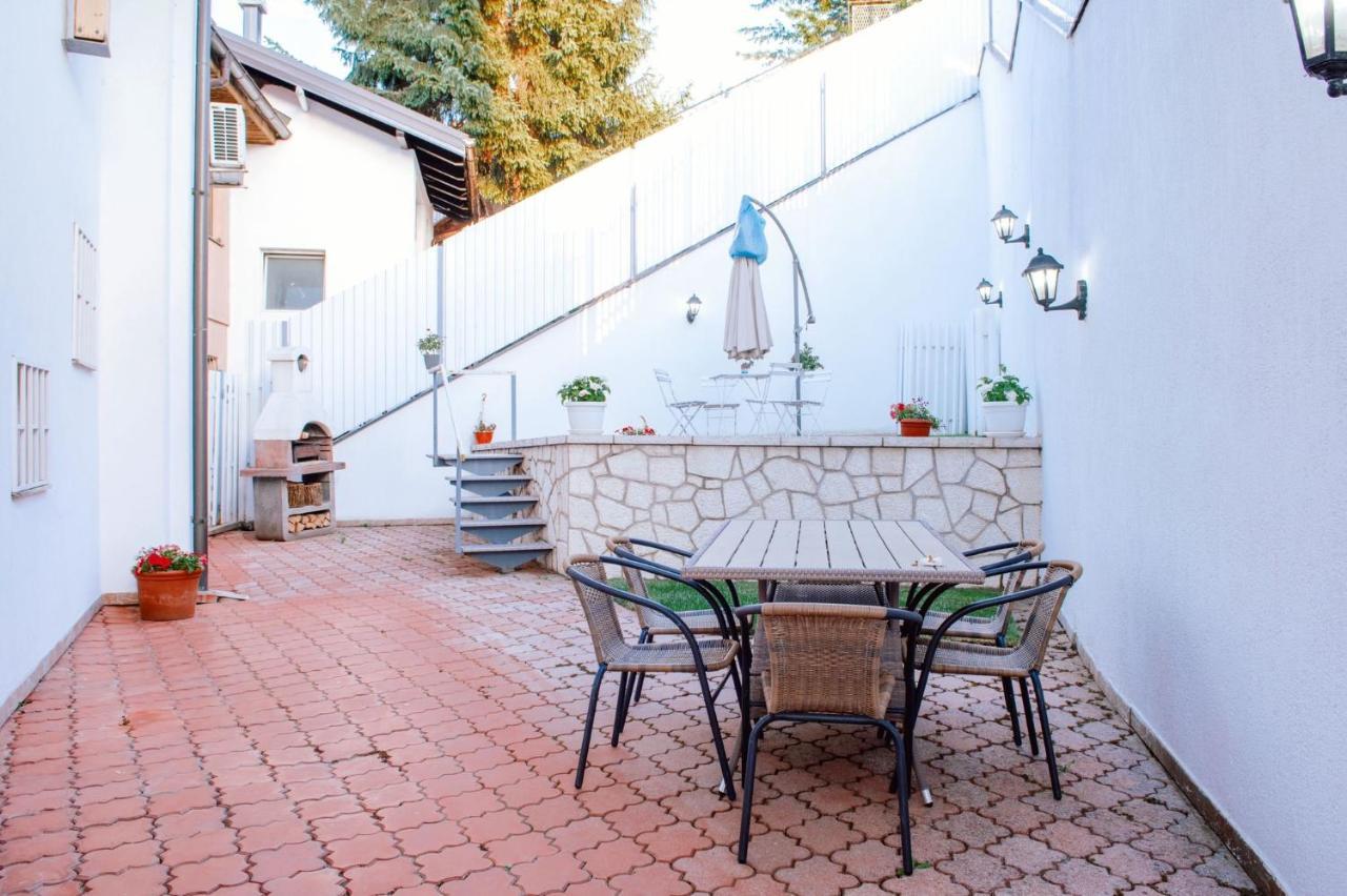 Beautiful Duplex In Heart Of Old Town - Free Parking Apartment Сараево Екстериор снимка