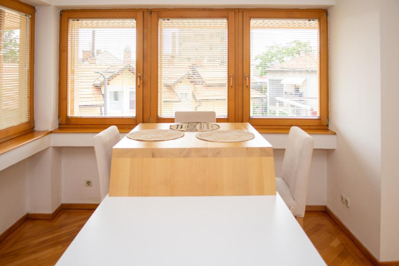 Beautiful Duplex In Heart Of Old Town - Free Parking Apartment Сараево Екстериор снимка
